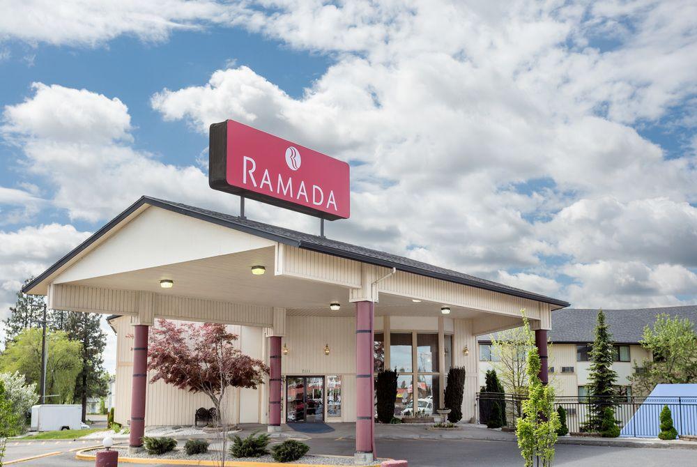 Oyo Hotel Spokane North Exterior photo